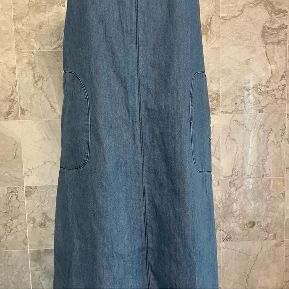 Mo:Vint Indigo Chambray Sleeveless Shift Dress - Picture 3 of 8